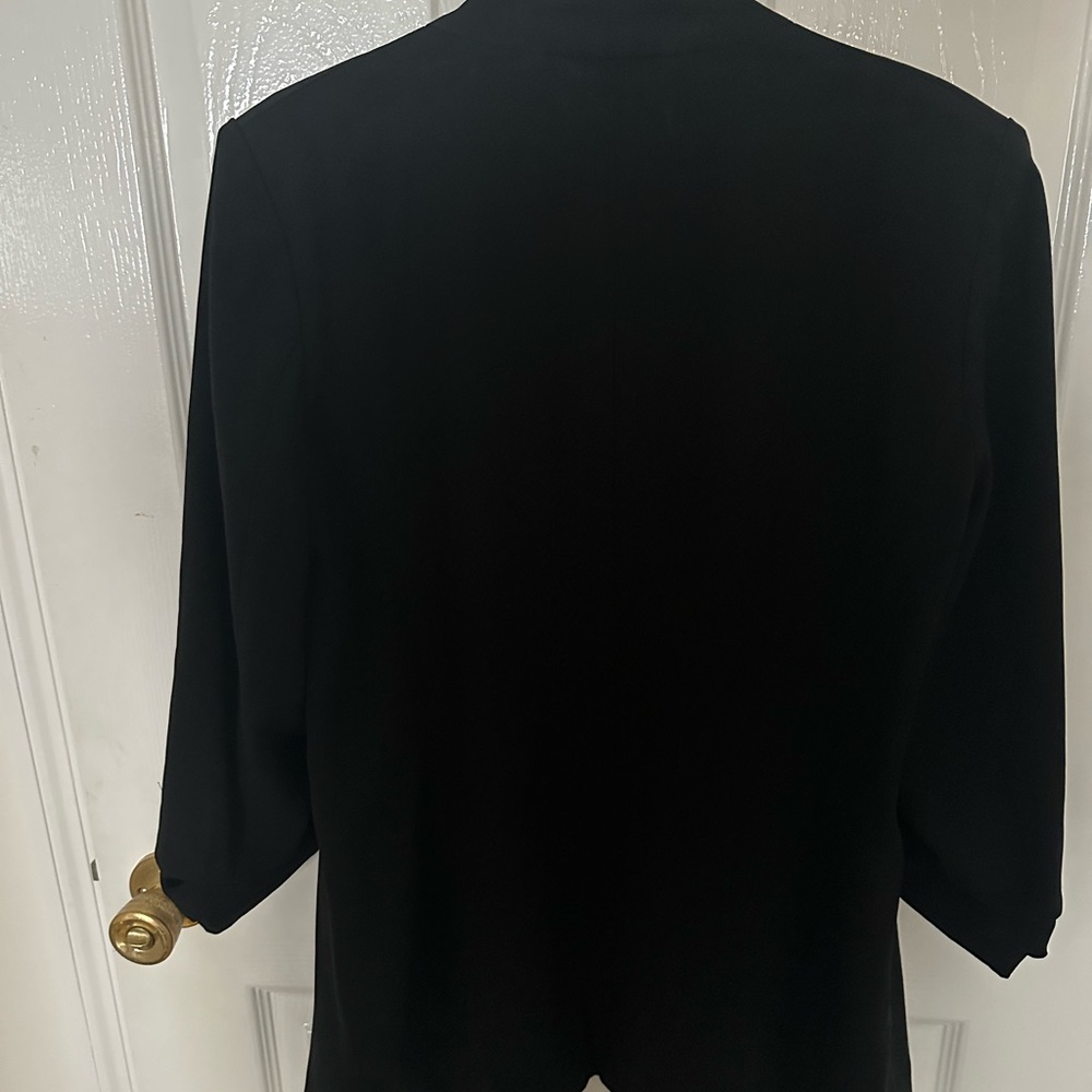 Aritzia black babaton rouched 3/4 length blazer